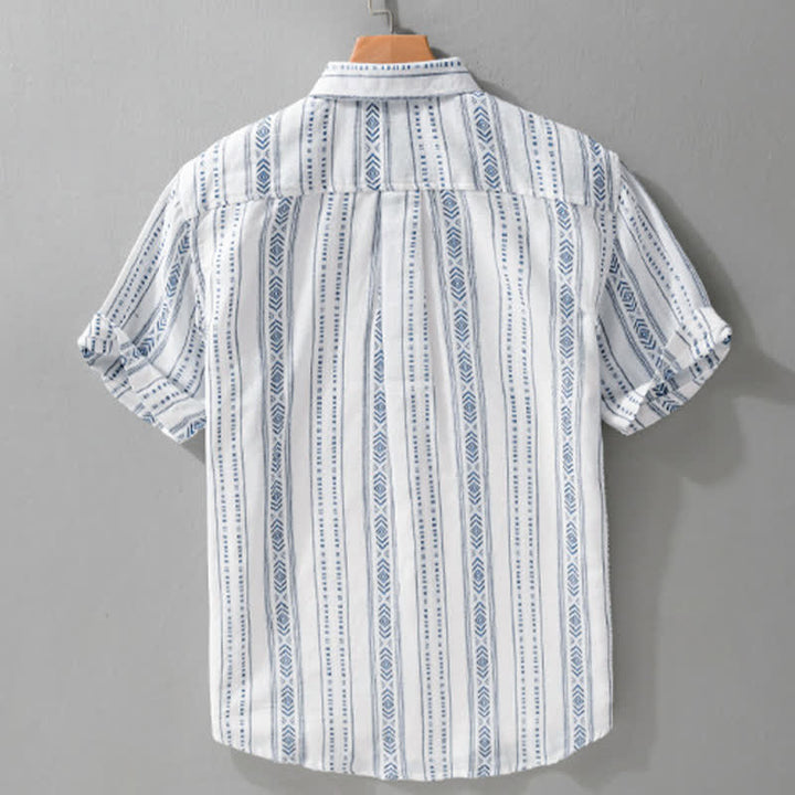 Buddha Stones Camisa de manga corta para hombre, estilo casual de verano, clásica, abotonada, a rayas, con bolsillo de parche. - image 1