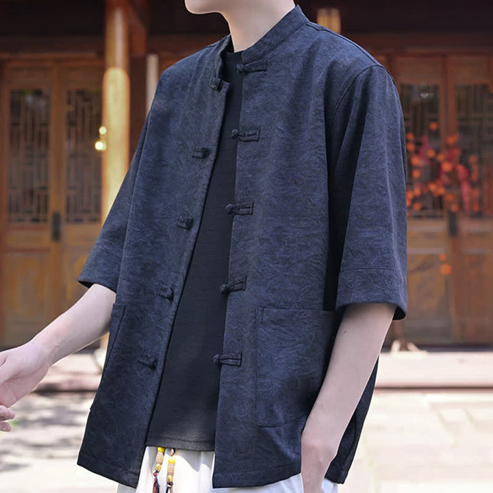 Buddha Stones Camisas de manga corta para hombre de estilo Summer Tang con cuello mandarín, botones de rana y bolsillo. - image 11