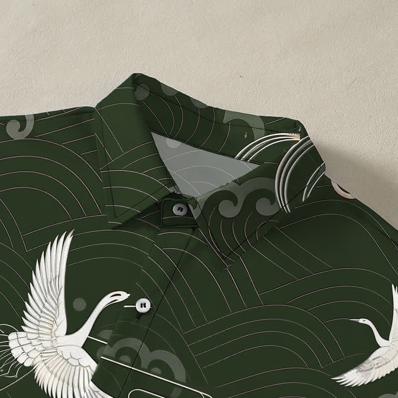 Buddha Stones Camisa transpirable de manga corta para hombre con botones y estampado de nubes y grullas. - image 7