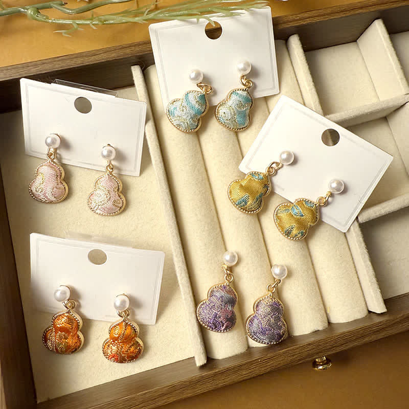 Buddha Stones Pendientes colgantes hechos a mano con diseño de calabaza de perlas y brocado, con temática de sanación. - image 11