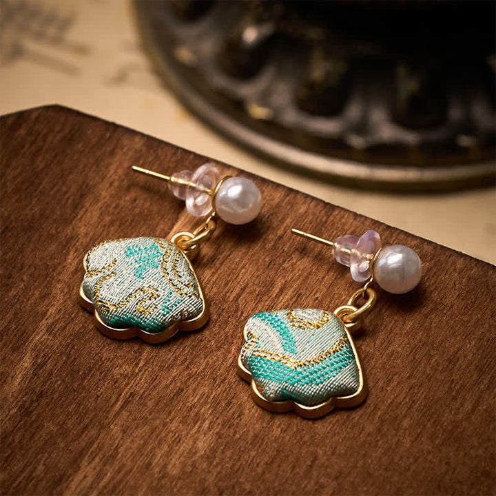 Buddha Stones Pendientes chinos de perlas con brocado en forma de hoja - image 3