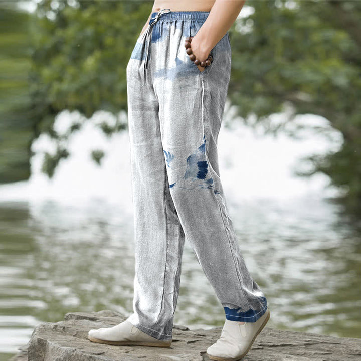 Buddha Stones Pantalones de hombre de algodón con estampado de grullas de corona roja, corte cónico y bolsillos. - image 1