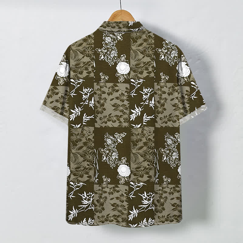 Buddha Stones Camisa de manga corta transpirable para hombre con botones y estampado floral a cuadros azules - image 4