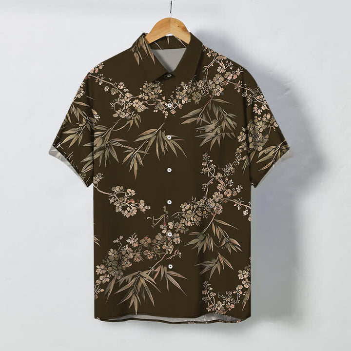Buddha Stones Camisa transpirable de manga corta para hombre con botones y estampado de flores de ciruelo y bambú - Marrón silla de montar - US/UK/AU48, UE58 (4XL) - image 0