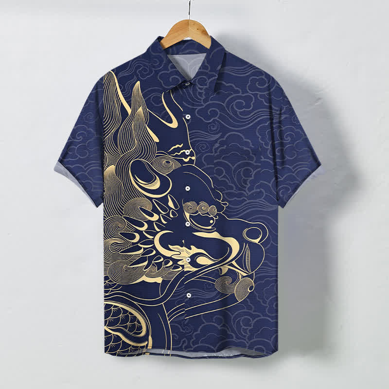 Buddha Stones Camisa de manga corta para hombre con botones y estampado de nube de dragón dorado, resistente a las arrugas. - Marina de guerra - US/UK/AU48, UE58 (4XL) - image 0
