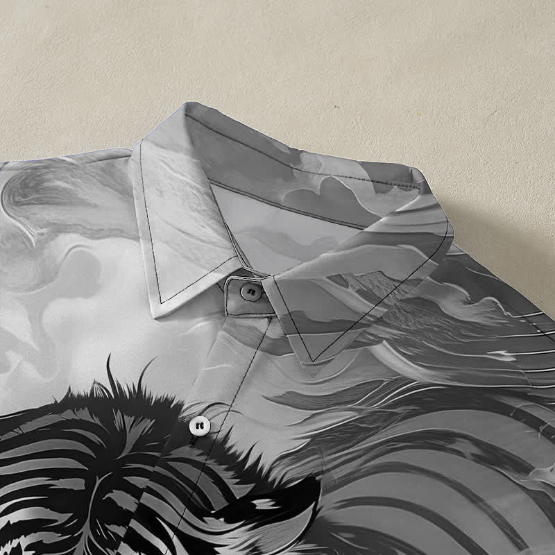 Buddha Stones Camisa de manga corta para hombre con botones y estampado de olas y nubes de tigre, resistente a las arrugas. - image 12