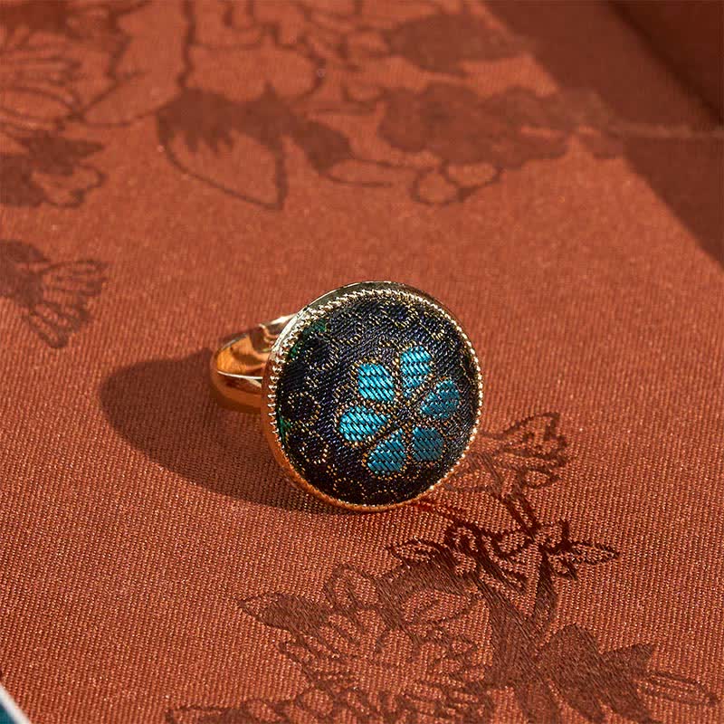 Buddha Stones Anillo redondo ajustable hecho a mano con brocado y diseño floral. - image 1