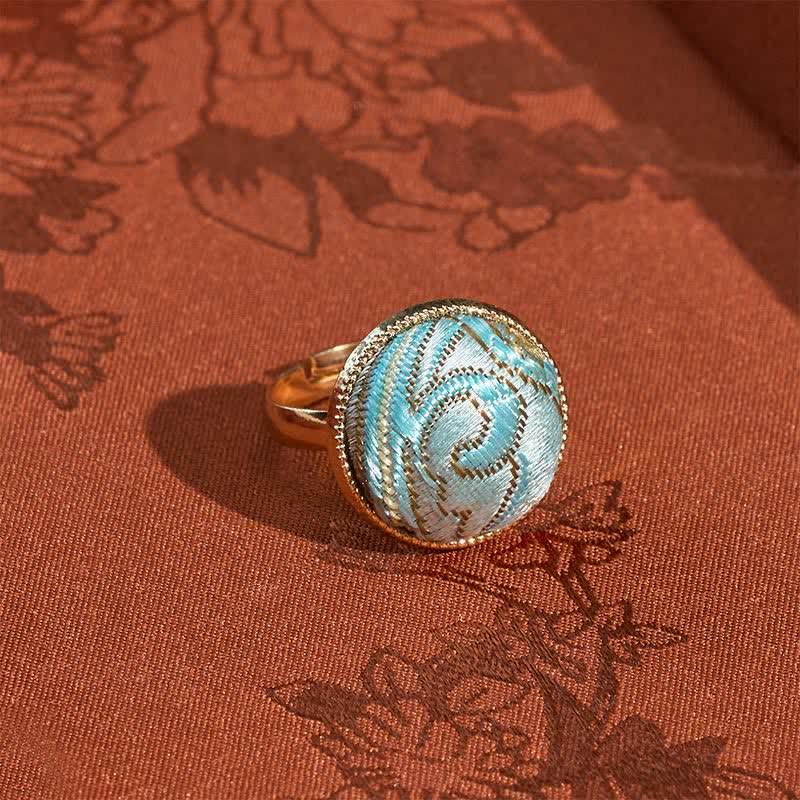 Buddha Stones Anillo redondo elegante bordado en brocado Song - Azul claro (mismo tono de color, el estampado varía) - image 6