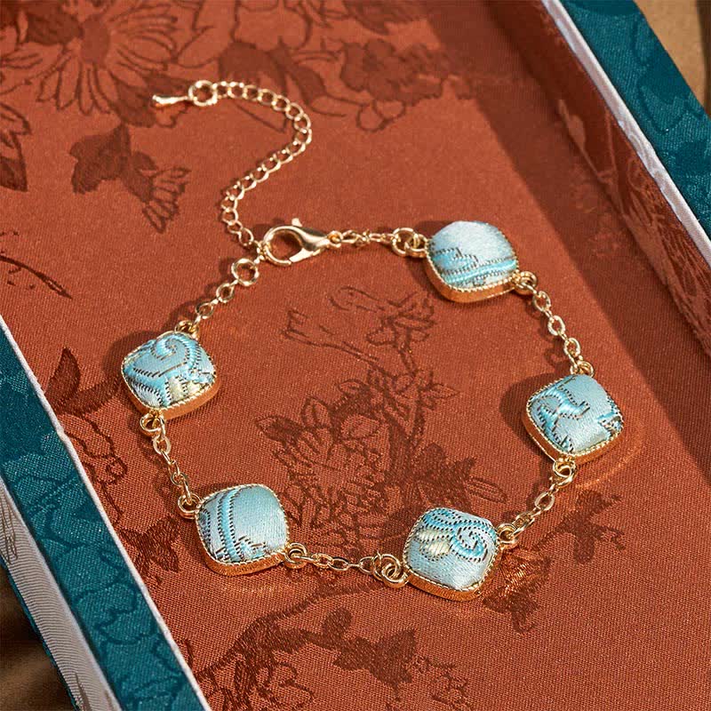 Buddha Stones Pulsera Copper Song Brocade Square Vintage Elegance - Azul claro (mismo tono de color, el estampado varía) - image 0