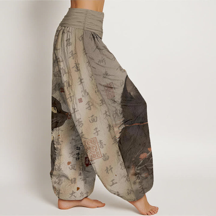 Buddha Stones Pantalones harem de mujer con cintura elástica y estampado de caligrafía de gato negro, de algodón puro. - image 2