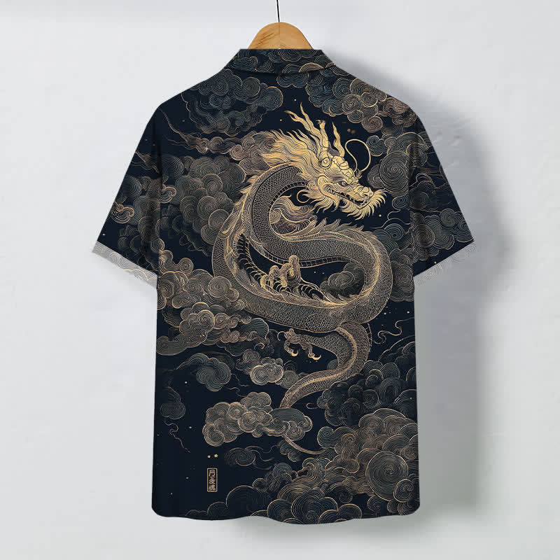 Buddha Stones Camisa de manga corta para hombre con botones y estampado de nube de dragón dorado, resistente a las arrugas. - image 8