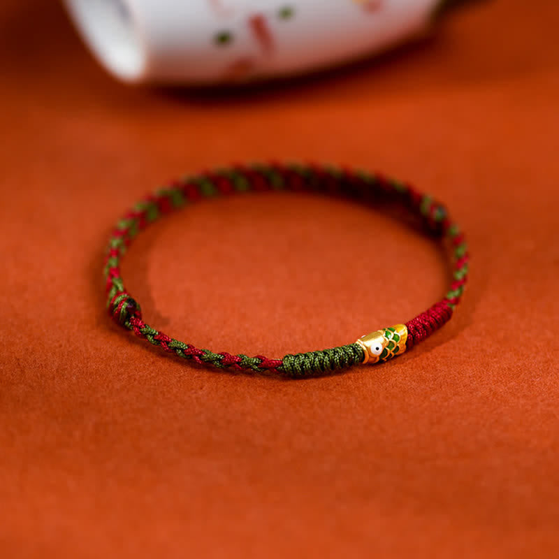 Buddha Stones Pulsera tobillera de oro 999 trenzado con hilo de colores rojo y verde con diseño de pez koi para la buena suerte. - image 4