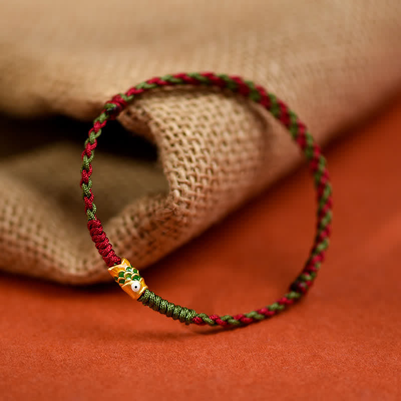 Buddha Stones Pulsera tobillera de oro 999 trenzado con hilo de colores rojo y verde con diseño de pez koi para la buena suerte. - image 11