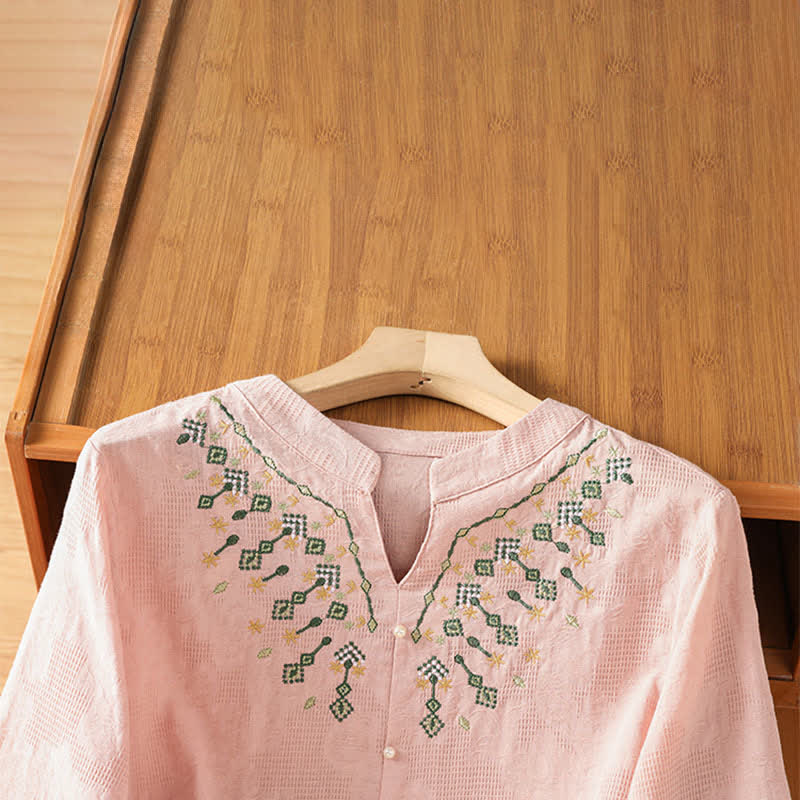 Buddha Stones Camisas de manga tres cuartos para mujer, estilo bohemio casual de verano, con bordado geométrico floral y cuello en V. - image 9