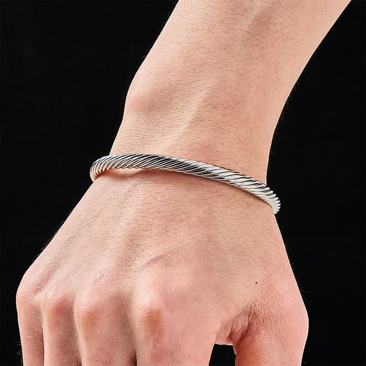Buddha Stones Pulsera abierta de cobre, turquesa y ónix negro con diseño de espiral. - image 2