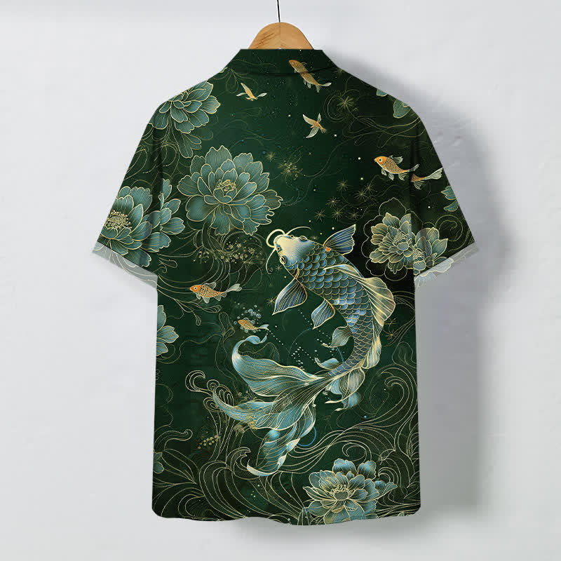 Buddha Stones Camisa transpirable de manga corta para hombre con botones y estampado de loto koi azul - image 6