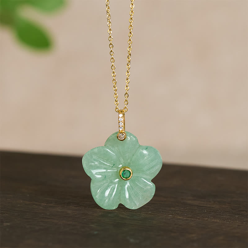 Buddha Stones Collar con colgante de flor de cinco pétalos de aventurina verde natural que simboliza la positividad - image 1