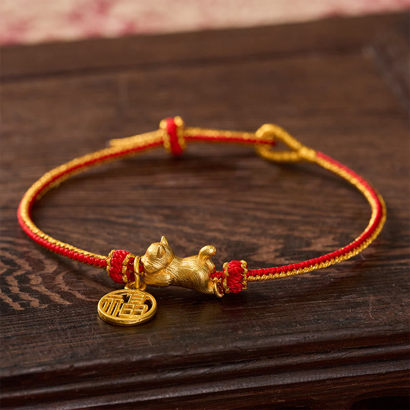 Buddha Stones Pulsera de la prosperidad tejida a mano con hilo rojo cobrizo y personaje de Cat Fu acostado - image 2