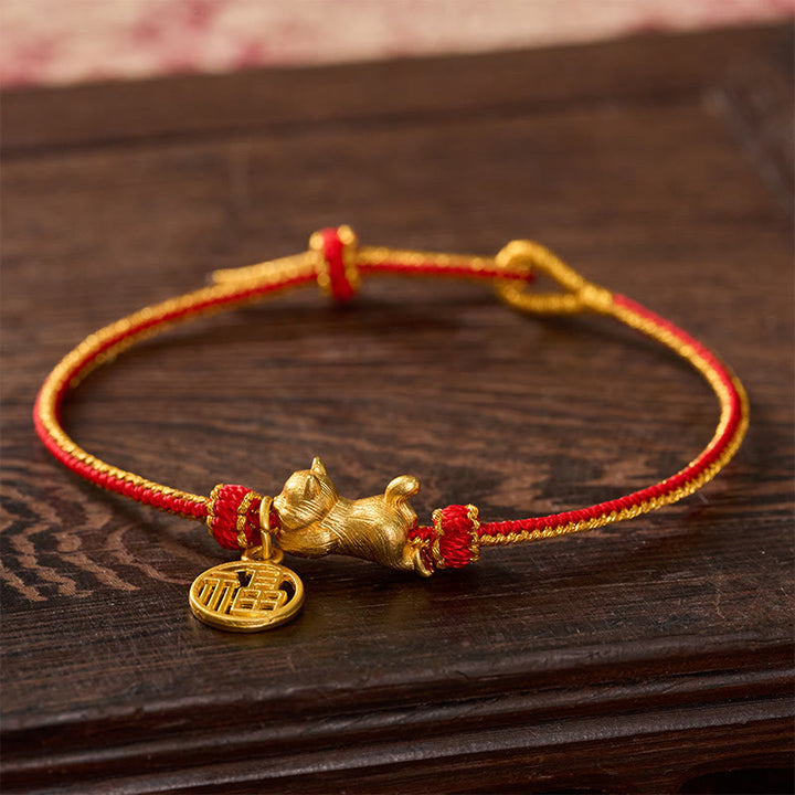 Buddha Stones Pulsera de la prosperidad tejida a mano con hilo rojo cobrizo y personaje de Cat Fu acostado - image 2