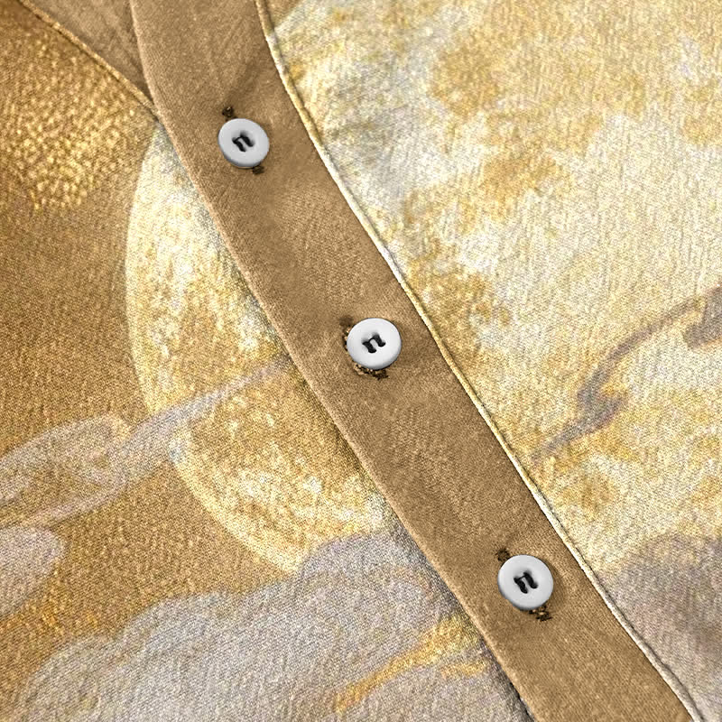 Buddha Stones Camisa de manga corta con medio botón para hombre, de algodón, con estampado de luna, nube y montaña. - image 3