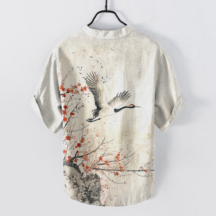 Buddha Stones Camisa de manga corta con medio botón para hombre, de algodón, con estampado de grullas y flores de ciruelo. - image 1