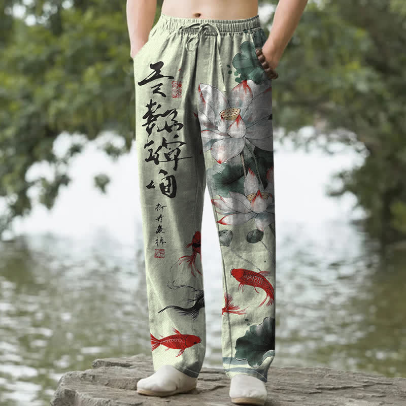 Buddha Stones Pantalones de hombre de algodón con estampado de peces koi y efecto lavado a la tinta, corte cónico y bolsillos. - Verde claro - US/UK/AU50, EU60 (5XL) - image 6