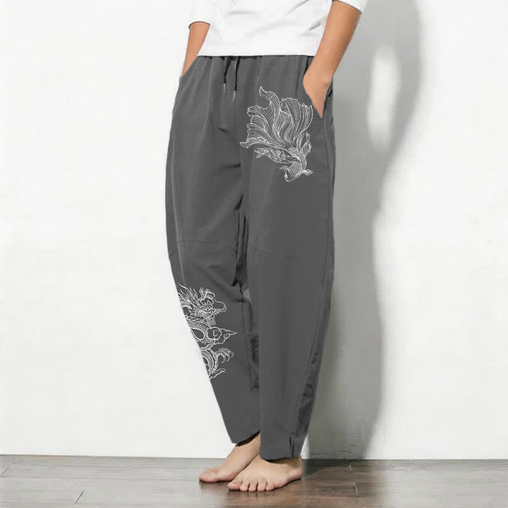 Buddha Stones Pantalones de hombre de algodón puro con estampado de dragones koi, cordón ajustable y corte cónico, con bolsillos. - image 8