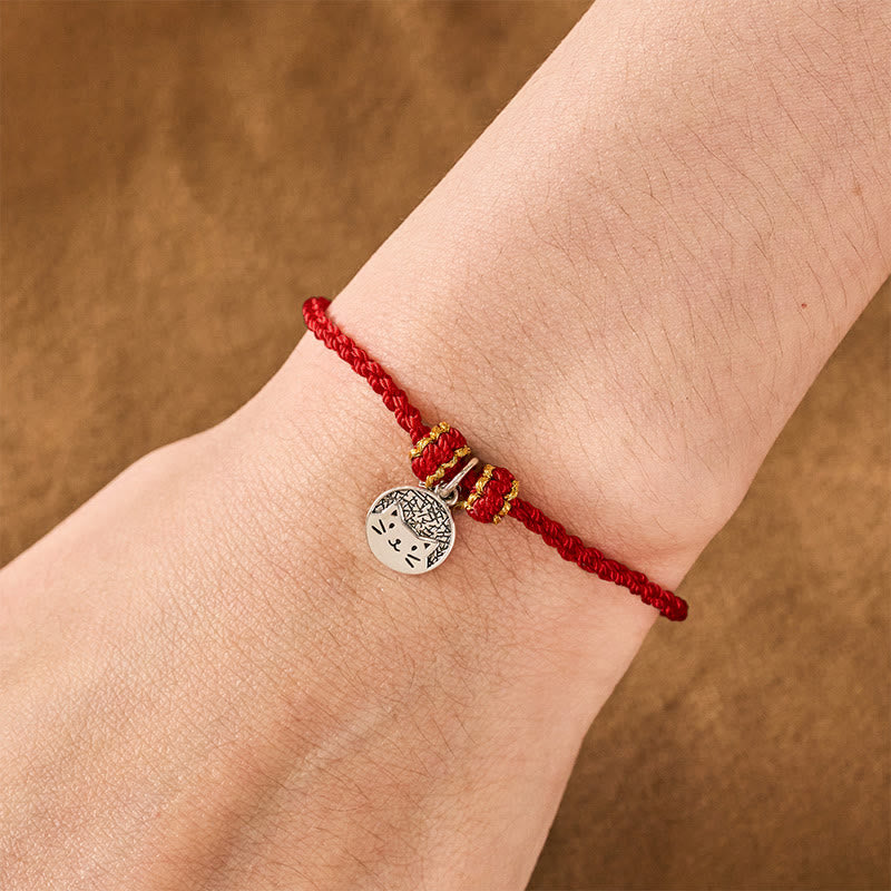 Buddha Stones Colgante redondo de plata de ley 925 con gatito comiendo pescado, símbolo de prosperidad, con pulsera trenzada de hilo rojo y negro. - image 12