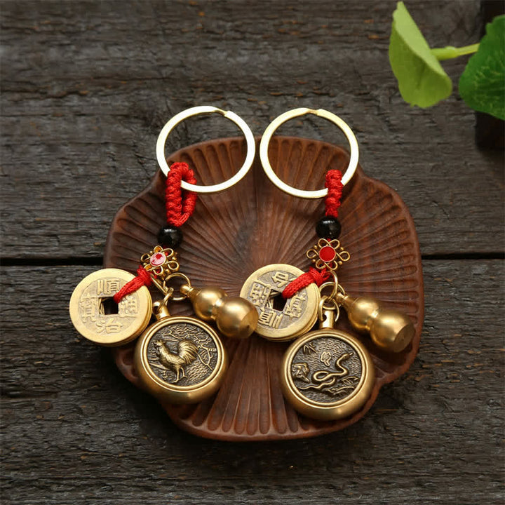 Buddha Stones Llaveros de cobre con monedas del zodíaco chino de los cinco emperadores y cordón rojo para la riqueza - image 23