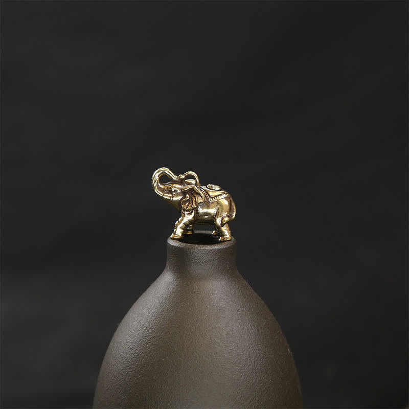 Buddha Stones Llaveros de sabiduría Pi Xiu con forma de elefante de latón y cinco monedas del emperador. - image 15