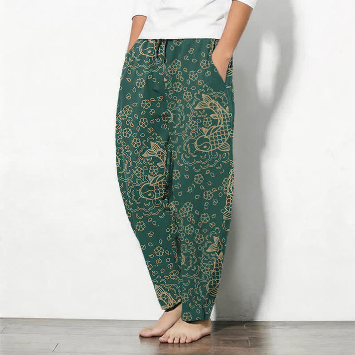 Buddha Stones Pantalones de hombre de algodón puro con estampado floral de peces koi dorados, cordón ajustable y corte cónico, con bolsillos. - image 12