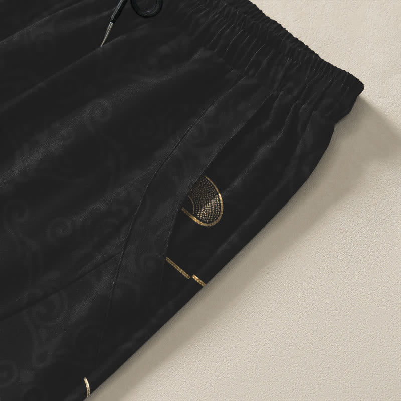 Buddha Stones Pantalones de hombre de algodón puro con estampado de olas y peces koi dorados, cordón ajustable y corte cónico, con bolsillos. - image 4