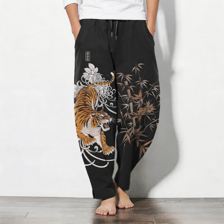Buddha Stones Pantalones de hombre de algodón puro con estampado de tigre rugiente y bambú, con cordón ajustable y bolsillos. - Negro - US/UK/AU50, EU60 (5XL) - image 11
