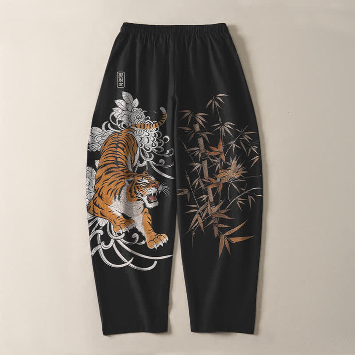 Buddha Stones Pantalones de hombre de algodón puro con estampado de tigre rugiente y bambú, con cordón ajustable y bolsillos. - image 14