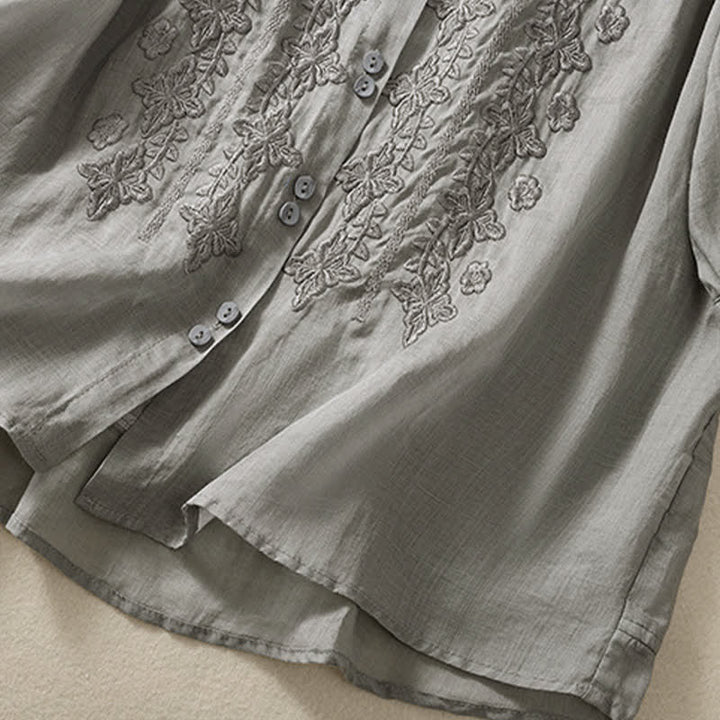 Camisa de mujer de manga tres cuartos con solapa y botones, diseño floral y estampado de Buddha Stones. - image 18