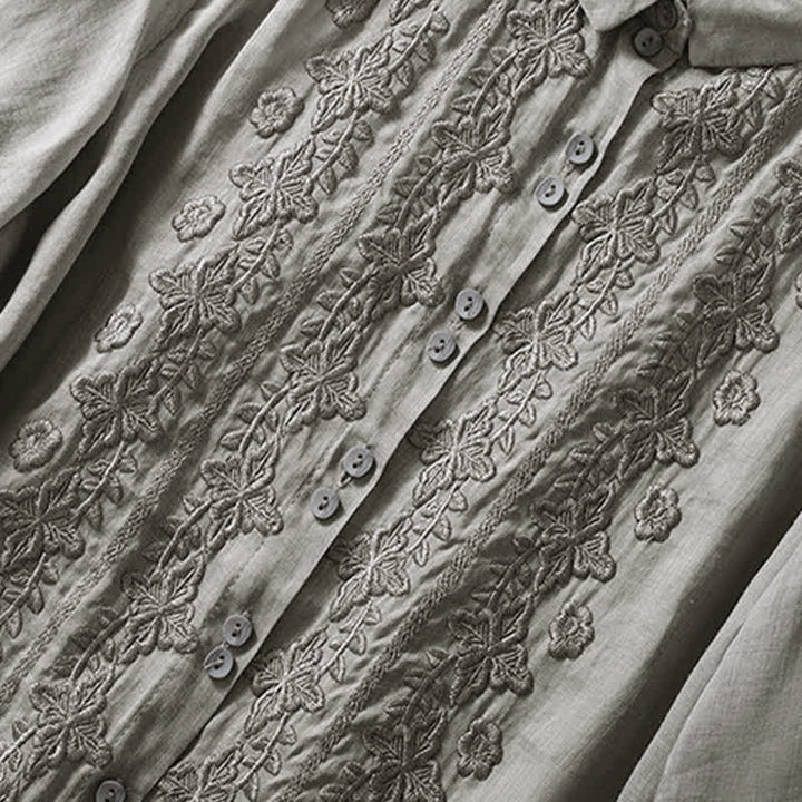 Camisa de mujer de manga tres cuartos con solapa y botones, diseño floral y estampado de Buddha Stones. - image 16