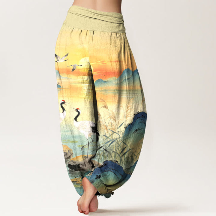 Buddha Stones Pantalones harem de mujer con cintura elástica y estampado de grulla de montaña y amanecer de algodón. - image 2