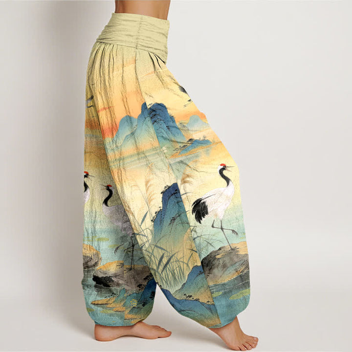 Buddha Stones Pantalones harem de mujer con cintura elástica y estampado de grulla de montaña y amanecer de algodón. - image 1