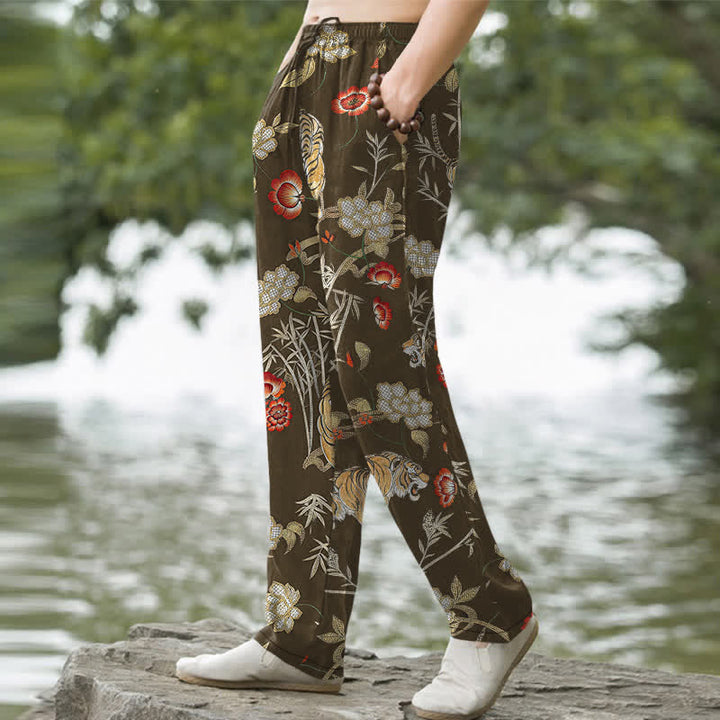 Buddha Stones Pantalones de hombre de algodón con estampado floral de bambú y diseño de tigre, corte ajustado y bolsillos. - image 7