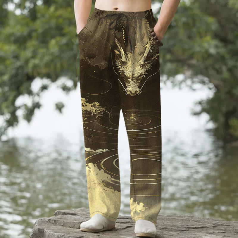 Buddha Stones Pantalones de hombre de algodón con estampado de ondas de dragón dorado y corte ajustado, con bolsillos. - Aceituna - US/UK/AU50, EU60 (5XL) - image 6