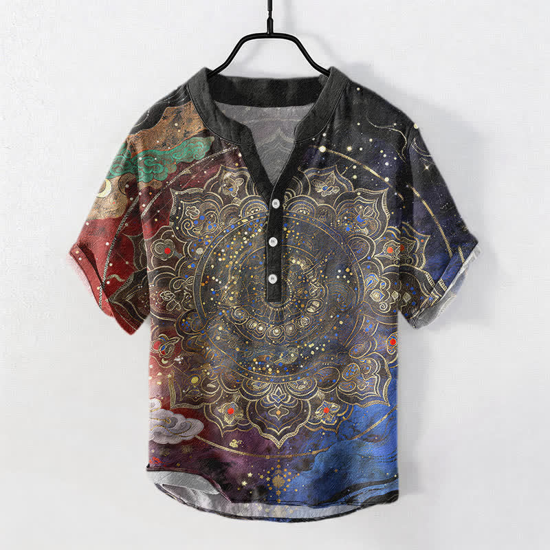 Buddha Stones Camisa de manga corta con medio botón para hombre, de algodón, con estampado de mandala dorado y galaxia. - Multicolor - US/UK/AU50, EU60 (5XL) - image 5
