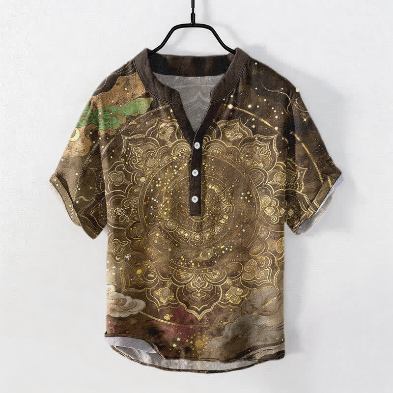 Buddha Stones Camisa de manga corta con medio botón para hombre, de algodón, con estampado de mandala dorado y galaxia. - Vara de oro oscura - US/UK/AU50, EU60 (5XL) - image 7