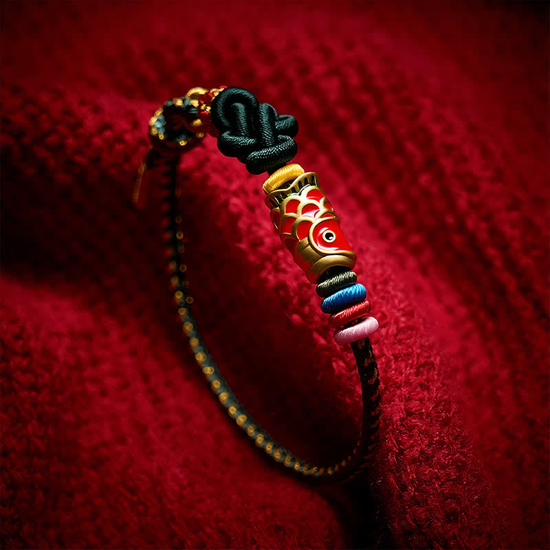 Buddha Stones Pulsera de protección tejida a mano con hilo verde oscuro y amarillo y diseño de pez koi rojo. - image 3