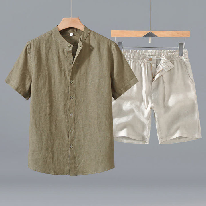 Buddha Stones Conjunto de 2 piezas: Camisa de lino liso de manga corta con cuello mandarín y botones, ideal para el verano. También disponible como prenda de meditación para hombre con bolsillo. - Camisa caqui oscuro + pantalones cortos beige - US/UK/AU42, EU52 (3XL) - image 0