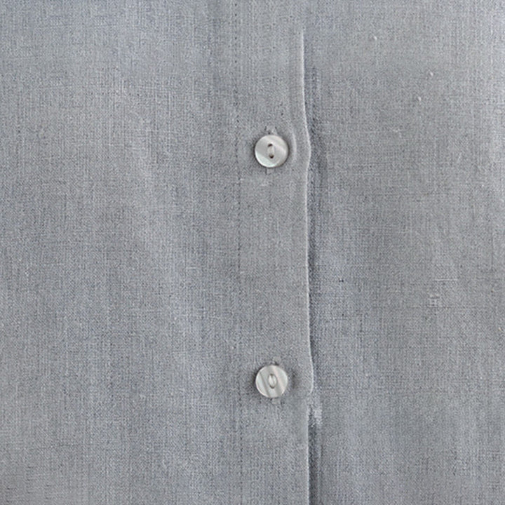 Camisa de mujer con cuello redondo y volantes, diseño de botones de color liso y Buddha Stones para primavera. - image 13
