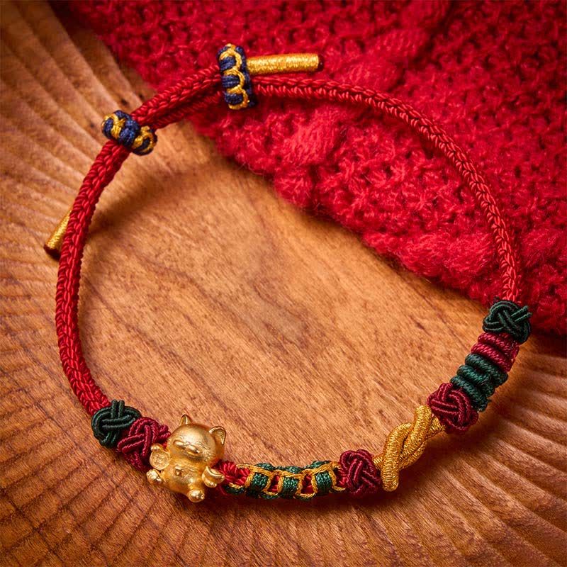 Buddha Stones Pulsera de protección con hilo rojo tejido a mano con el símbolo del gato de la suerte. - Cuerda roja - image 4