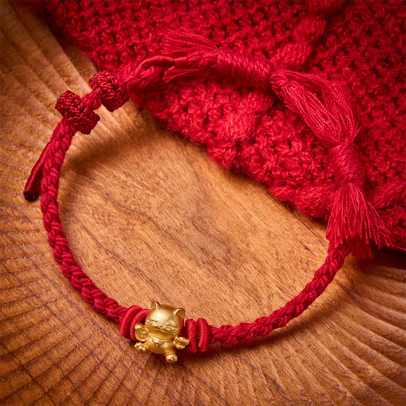 Buddha Stones Pulsera de la riqueza con amuleto de gato de la suerte de cobre y cordón rojo - Rojo oscuro - image 0