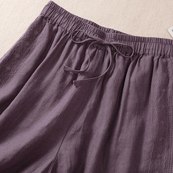 Pantalones cortos de mujer con cordón ajustable, bolsillos y estampado floral informal de Buddha Stones. - image 2