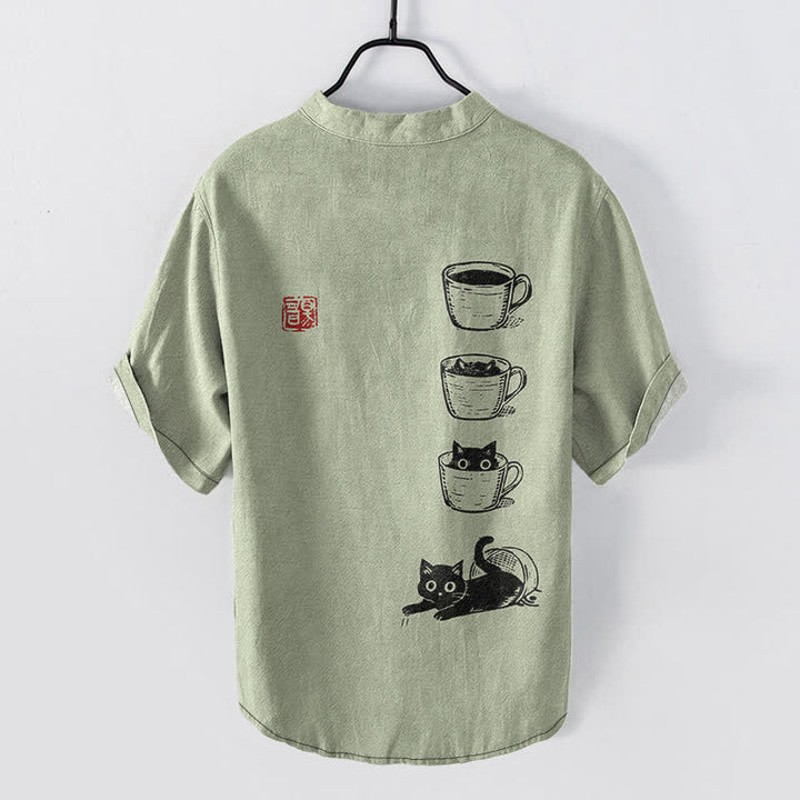 Buddha Stones Camisa de manga corta con medio botón y estampado de gatos y tazas apiladas para hombre, de algodón. - image 8