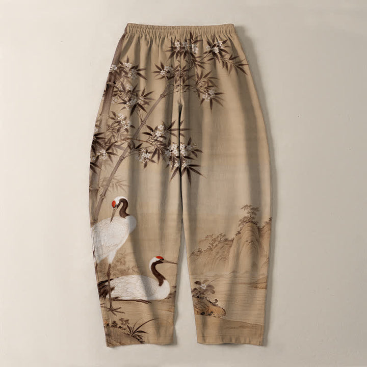 Buddha Stones Pantalones de hombre de algodón puro con estampado de paisaje de grullas y bambú, cordón ajustable y corte cónico con bolsillos. - image 10